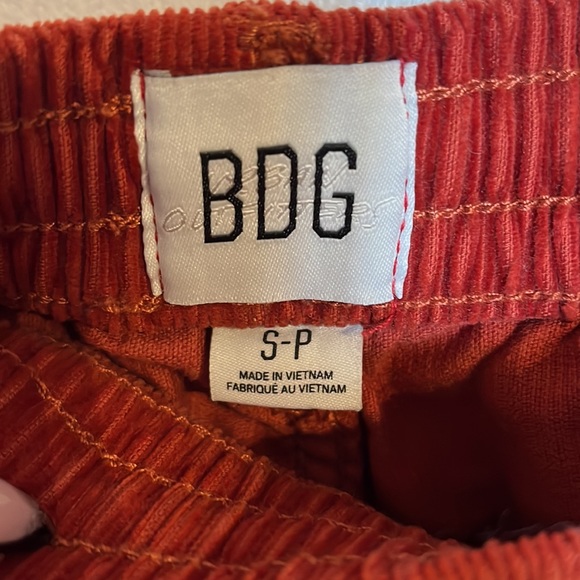 corduroy pants - Picture 3 of 3